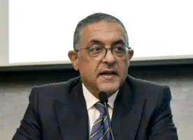 الرئيس التنفيذي للهيئة العامة للاستثمار يتفقد توسعات الشركات العاملة بالمناطق الحرة بالسويس
