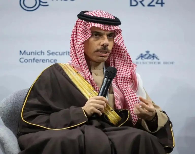 وزير الخارجية السعودي يشارك في جلسة نقاش "نحو الاستقرار والسلام في الشرق الأوسط: تحدي خفض التصعيد" بمؤتمر ميونيخ للأمن