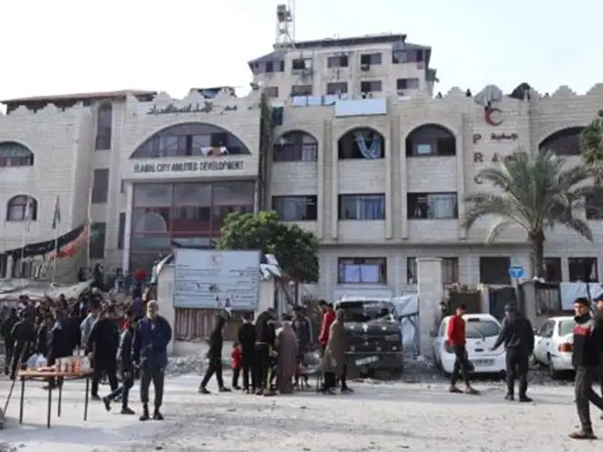 صحة غزة: إسرائيل تماطل في إجلاء 110 مرضى من مجمع ناصر الطبي