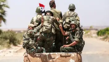 القوات السورية تخلي موقعا عسكريا قرب الحدود مع الجولان