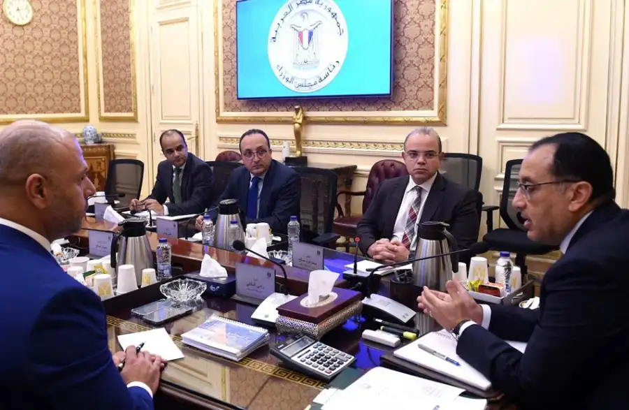مدبولي: نعمل على توسيع قاعدة ملكية الشركات المملوكة للدولة من خلال سوق الأوراق المالية لتحسين كفاءتها