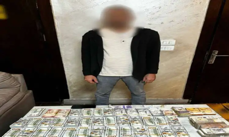 ضبط تاجر نقد أجنبي بتهمة حيازة 35 مليون جنيه في الجيزة
