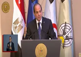 الرئيس السيسي: الشعب تحمل ضغوطا كبيرة.. وكلامي ليس لتطييب الخواطر