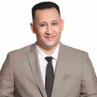 خبير اقتصادي يتوقع تراجع سعر صرف الدولار مقابل الجنيه بالبنوك خلال الفترة المقبلة راصدا الأسباب