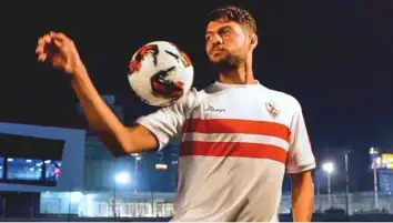 مصطفى شلبي بديلا للشحات في المنتخب