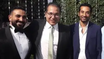 الدكتور سامح شقيق أحمد سعد ساخرا عبر فيسبوك: العربية الـ128 عطلت تاني