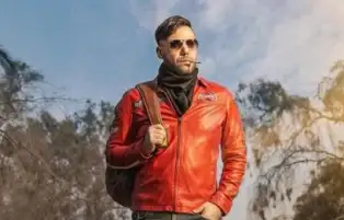 محمد عادل إمام يتورط في جريمة قتل ويحاول إثبات براءته في مسلسل كوبرا