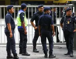 عاجل...ماليزيا تحتجز 3 يشتبه في تزويدهم إسرائيليا بأسلحة نارية