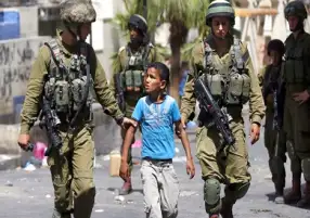 مسئول فلسطيني: مستعمر يختطف طفلا فلسطينيا غرب بيت لحم