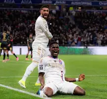 ليون يتعادل مع ريمس في الدوري الفرنسي
