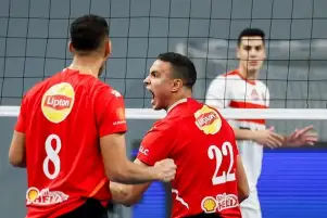 الأهلي يهزم الزمالك ويقترب من استعادة دوري رجال الطائرة
