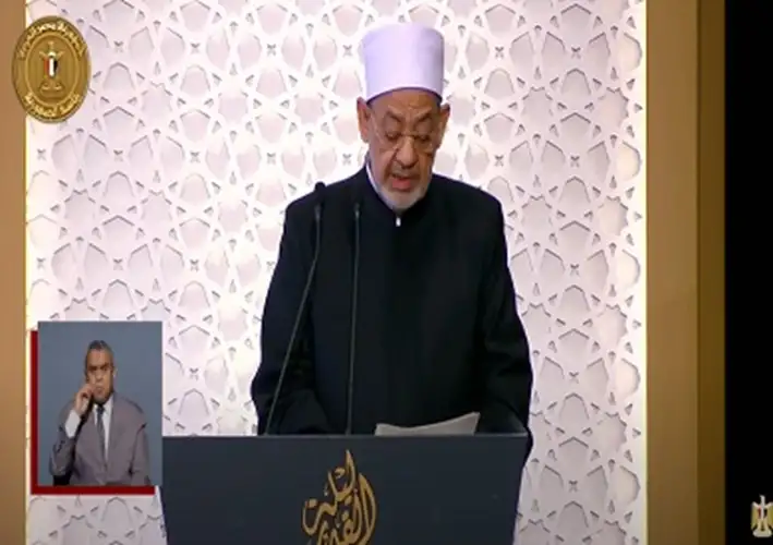 شيخ الأزهر: ما يعرفه شعب غزة البريء الفقير المحاصر أن أقداره شاءت أن يلقى ربه شهيدا