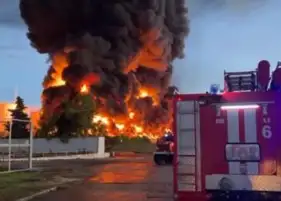 اندلاع حريق في مبنى البورصة التاريخي في الدنمارك