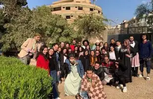 عرض ليلة مرصعة بالنجوم على مسرح قاعة ديلز برمسيس غدا