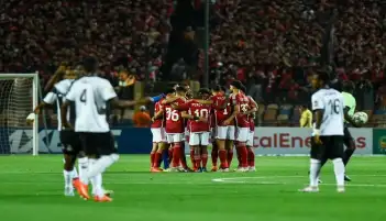 الأهلي يتأهل لنهائي أفريقيا الخامس تواليا بثلاثية في مرمى مازيمبي