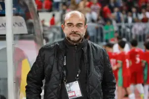 طلب من حسام حسن.. عامر حسين يكشف موعد توقف الدوري المصري