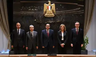 مدبولي يلتقي الرئيس التنفيذي لشركة «سكاتك النرويجية» لاستعراض مجموعة من مشروعات الطاقة المتجددة