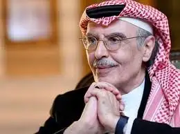 وفاة الشاعر بدر بن عبد المحسن عن عمر ناهز 75 عامًا