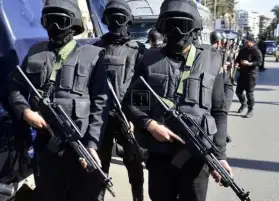 أسيوط: مقتل 3 مطلوبين بعد تبادل لإطلاق النار مع الشرطة في بؤرة إجرامية بقرية المعابدة