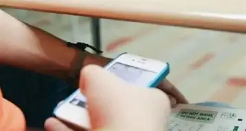 تداول امتحانات سنوات النقل بعدة محافظات على صفحات الغش