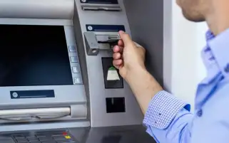 تراجع عدد أجهزة الصراف الآلي في ألمانيا