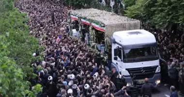 الممثل الخاص للرئيس الصيني يحضر مراسم تأبين الرئيس الإيراني الراحل