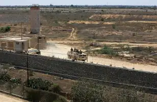 مصدر رفيع المستوى: مصر تحذر من المساس بأمن وسلامة عناصر التأمين المنتشرة بالمنطقة الحدودية برفح
