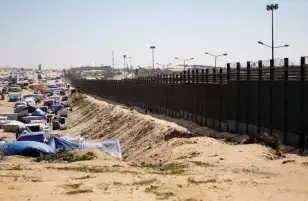 مصدر أمني: الهجوم إسرائيل على محور فلادلفيا يخلق أوضاعا ميدانية ونفسية يصعب السيطرة عليها ومرشحة للتصعيد