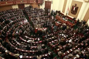 مجلس النواب يوافق على قرض لتوريد 7 قطارات نوم