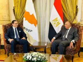 شكري يناقش مع نظيره القبرصي الحرب في غزة وسبل تحقيق وقف إطلاق النار