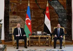 الرئيس السيسي ونظيره الأذربيجاني يجريان مباحثات ثنائية وموسعة
