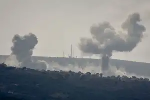 استشهاد 4 بينهم قيادي في حزب الله جراء غارة إسرائيلية على جنوب لبنان