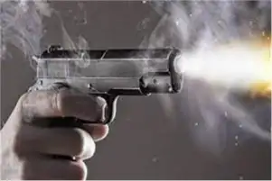 إصابة شخص بطلق ناري على يد شقيقه في أسوان