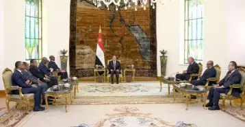 السيسي يستقبل نائب رئيس جمهورية غينيا الاستوائية ويتسلم رسالة تتضمن الدعوة لزيارتها