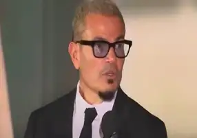 عمرو دياب يكشف.. هل يقدم فيلما من بطولته خلال الـ 10 سنوات المقبلة؟