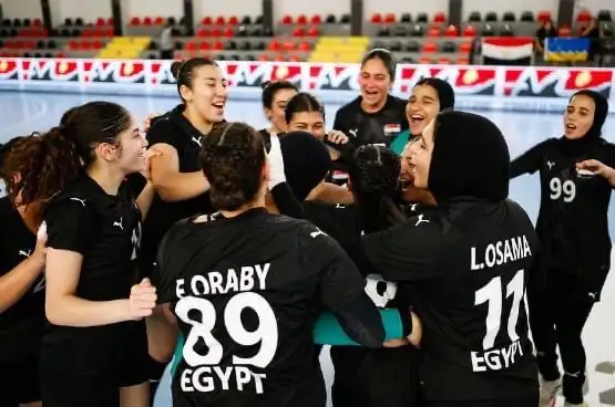 منتخب الشابات يتأهل للدور الرئيسي ببطولة العالم لكرة اليد