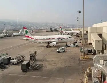 سفير مصر لدى لبنان: تفقدنا مطار بيروت الدولي لإرسال رسالة دعم ونحث الجميع على التهدئة