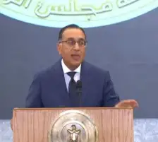 خوفا من تأثير الدومينو.. مدبولي يبرر سبب زيادة ساعات قطع الكهرباء أمس