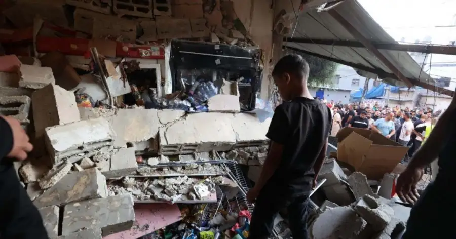 الصحة الفلسطينية تعلن استشهاد شاب في قصف الاحتلال الإسرائيلي منزلا بمخيم نور شمس