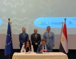 توقيع بروتوكول تعاون بين مبادرة ابدأ ومجموعة مون دراجون الإسبانية
