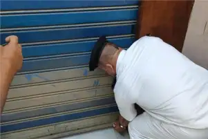 تنفيذا لقرار مجلس الوزراء.. تحرير 185 مخالفة للمحلات التى لم تلتزم بقرار الغلق خلال 24 ساعة
