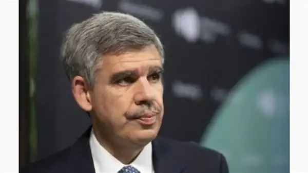 محمد العريان: السياسة الأمريكية تهدد مسار خفض الفائدة المتوقع في سبتمبر