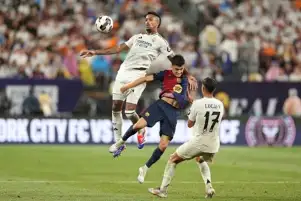 برشلونة يهزم ريال مدريد في كلاسيكو ودي بالولايات المتحدة