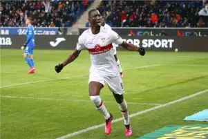 دورتموند يوضح حقيقة غياب جيراسي لفترة طويلة