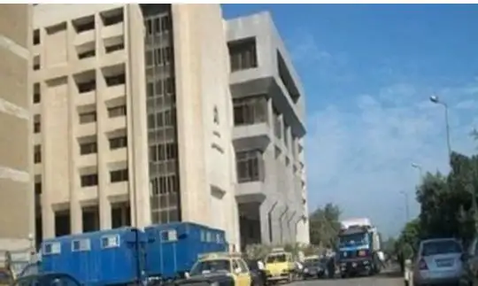 إحالة شاب إلى المحاكمة الجنائية بتهمة ابتزاز تاجر بالغربية