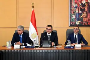 وزير الإسكان: توجيهات بتفعيل عمل المجموعة الوزارية للتنمية السياحية