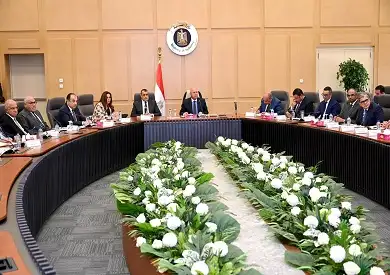 كامل الوزير يترأس الاجتماع الرابع للمجموعة الوزارية للتنمية الصناعية