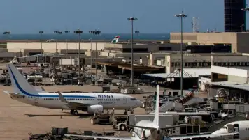 مديرية الطيران المدني اللبناني تنفي إلغاء جميع الرحلات من وإلى مطار بيروت