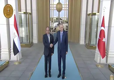 الرئيس السيسي: زيارتي إلى تركيا تعكس الإرادة المشتركة لبدء مرحلة جديدة من الصداقة