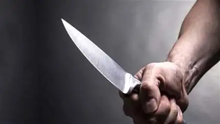 شخص ينهي حياة زوجته طعنا بسكين بسبب خلافات عائلية في الفيوم